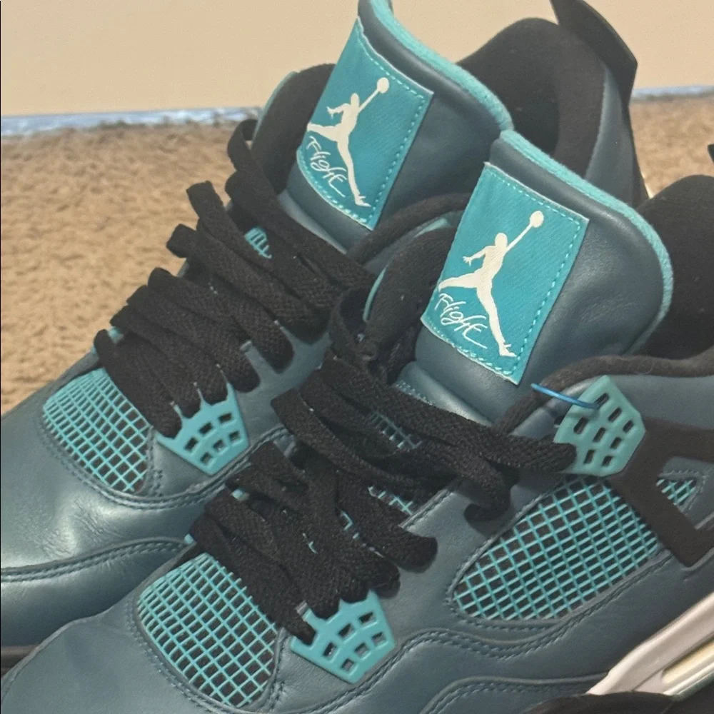 Jordan Retro 4 Teal Black White Sneakers